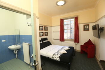 Blue Mountains YHA - Hostel - Accommodation Perth 11