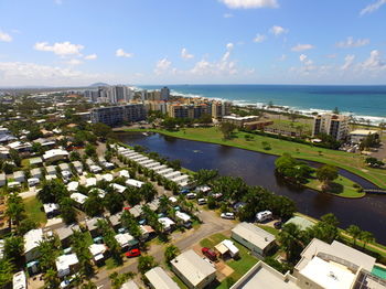Alex Beach Cabins - Perth Resorts 3