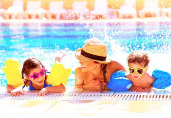 Alex Beach Cabins - Perth Resorts 7