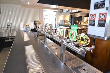 Crossroads Hotel Liverpool - Perth Resorts 29