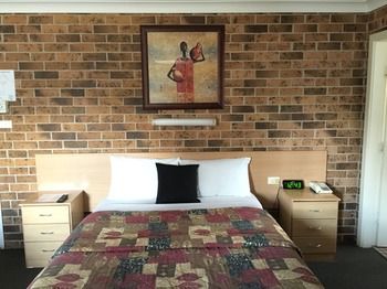 Golden Grain Motor Inn - Accommodation Perth 7
