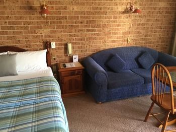 Golden Grain Motor Inn - Accommodation Perth 9