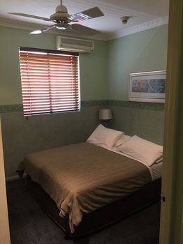 Hotel 59 - Accommodation Perth 2