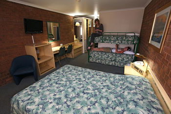 Countryman Motor Inn - Accommodation Perth 21