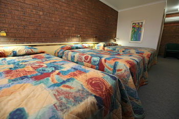 Countryman Motor Inn - Accommodation Perth 22
