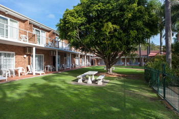 Forresters Beach Resort - Accommodation Perth 8