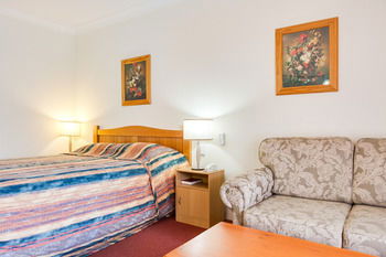Forresters Beach Resort - Accommodation Perth 18