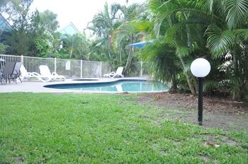 Chez Noosa Resort Motel - Perth Resorts 10