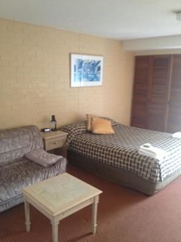 Bathurst Apartments - Accommodation Perth 6