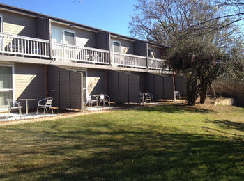 Bathurst Apartments - Accommodation Perth 14