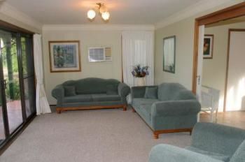 Hunter Homestead - Accommodation Perth 3