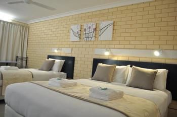 Edgewater Motel Ulladulla - Accommodation Perth 5