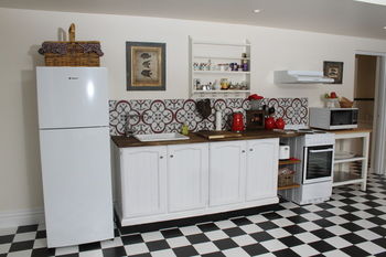 Merrow Cottages - Accommodation Perth 38