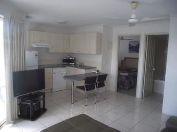 River Sands Apartments - Accommodation Perth 4