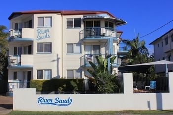 River Sands Apartments - Accommodation Perth 6