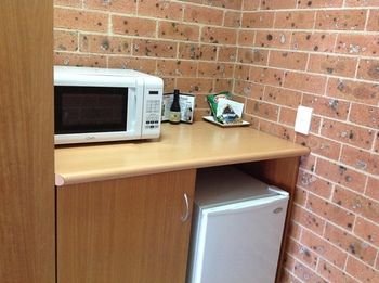 Akuna Motor Inn And Apartments - Accommodation Perth 4