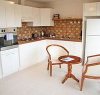 Yarra Glen Racecourse Apartments - Accommodation Perth