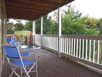 Yarraglen BnB - Accommodation Perth 16