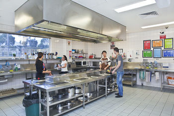 Melbourne Metro YHA - Hostel - Accommodation Perth 14