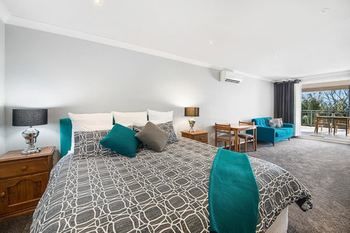 Forresters Beach Bed & Breakfast - Accommodation Perth 0