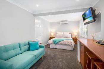 Forresters Beach Bed & Breakfast - Accommodation Perth 6