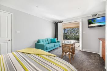 Forresters Beach Bed & Breakfast - Accommodation Perth 7