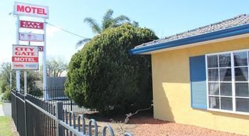City Gate Motel - Accommodation Perth 6