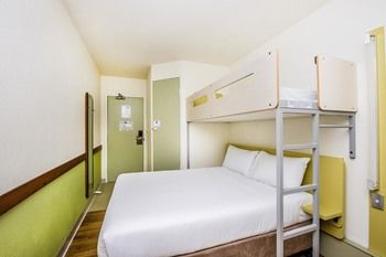 Ibis Budget Newcastle - Accommodation Perth 18
