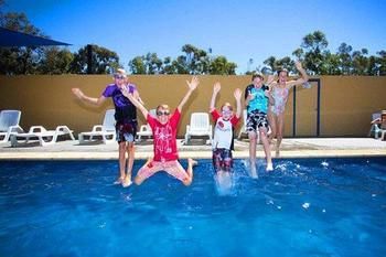 Big4 Swan Hill - Caravan Park - Perth Resorts 13