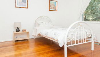 Eltham Retreat - Accommodation Perth 0