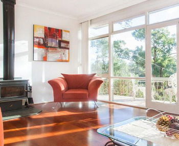 Eltham Retreat - Accommodation Perth 10