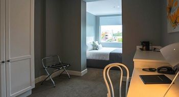 CH On Peel Boutique Hotel - Perth Resorts 12