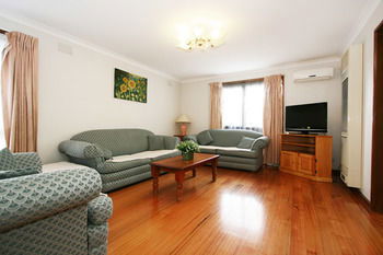 40 Thames Holiday Unit - Perth Resorts 6