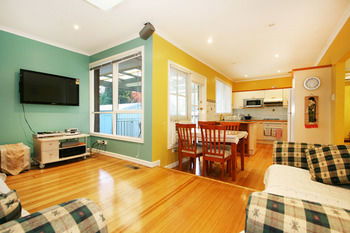 Roseland Holiday House - Accommodation Perth 9