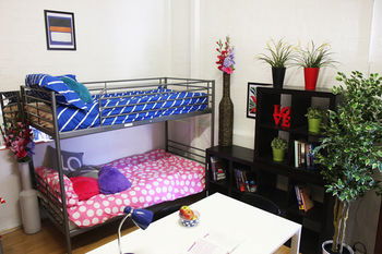 OziHouse South Yarra - Perth Resorts 21