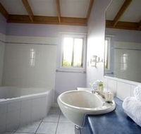 Budgewoi Holiday Park - Accommodation Perth