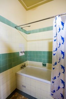 Grand Hotel Rockdale - Accommodation Perth 2