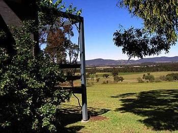 Vineyard Hill - Accommodation Perth 1