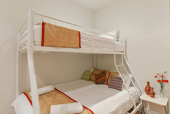 Anchor On Collins - Accommodation Perth 10
