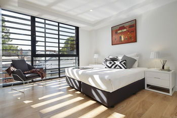 381 Cremorne - Accommodation Perth 1