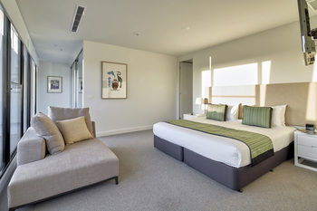 381 Cremorne - Accommodation Perth 24