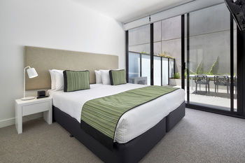 381 Cremorne - Accommodation Perth 26