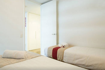 Anchor On Collins Sapphire - Accommodation Perth 30