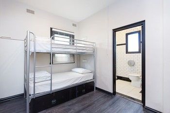 The Village Glebe - Hostel - Accommodation Perth 20