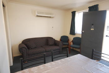 Motabelle Holiday Units - Accommodation Perth 7