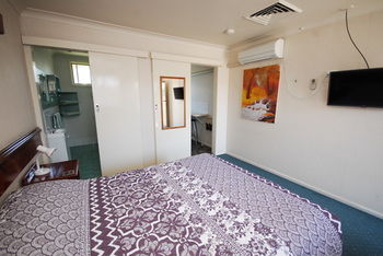 Motabelle Holiday Units - Accommodation Perth 10