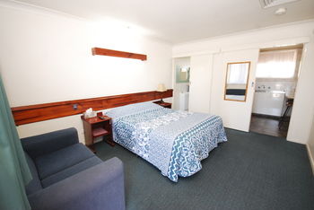 Motabelle Holiday Units - Accommodation Perth 14