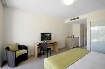 Magenta Studio Room - Accommodation Perth 4
