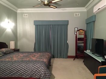 Relaxin - Accommodation Perth 2