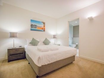 Southern Cross Serviced Apartments - Accommodation Perth 10